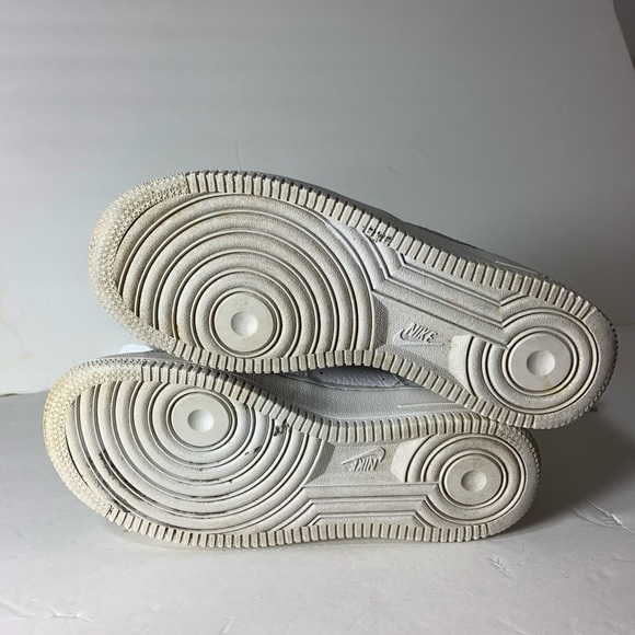 Nike Air Force 1 Size 4Y Kids White and reflective silver boys or girls sneaker - Picture 4 of 11